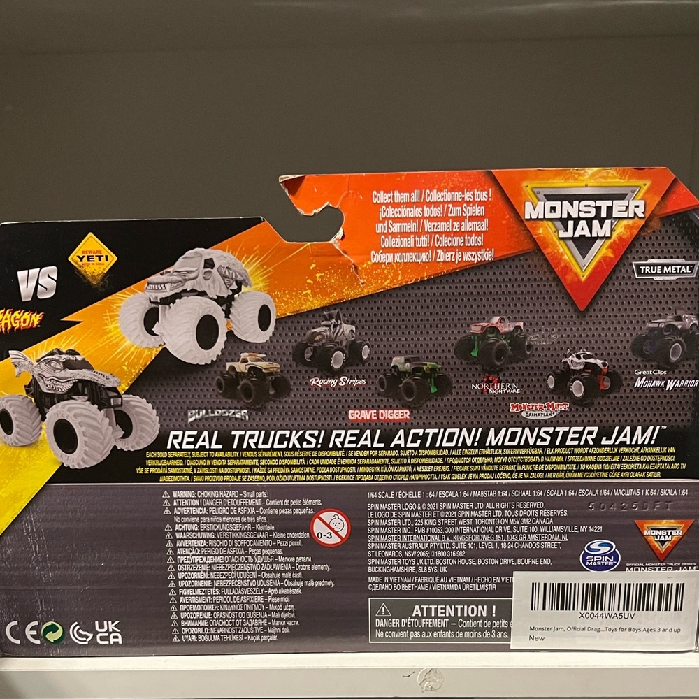 Monster Jam - Dragon vs. Yeti Max Contrast 2022 Series 18 HTF 1:64 scale - Picture 2 of 3
